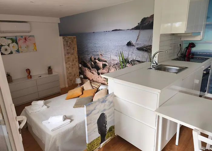 Apartman Loft Garden Sea Roses